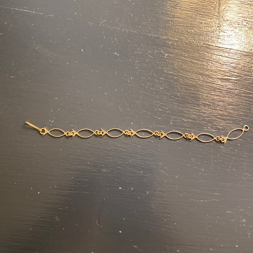 Jenny K fish bracelet